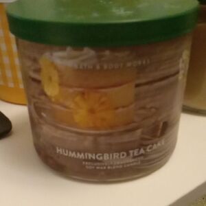 Bath & Body Works Hummingbird Tea Cake Jar with Green Lid